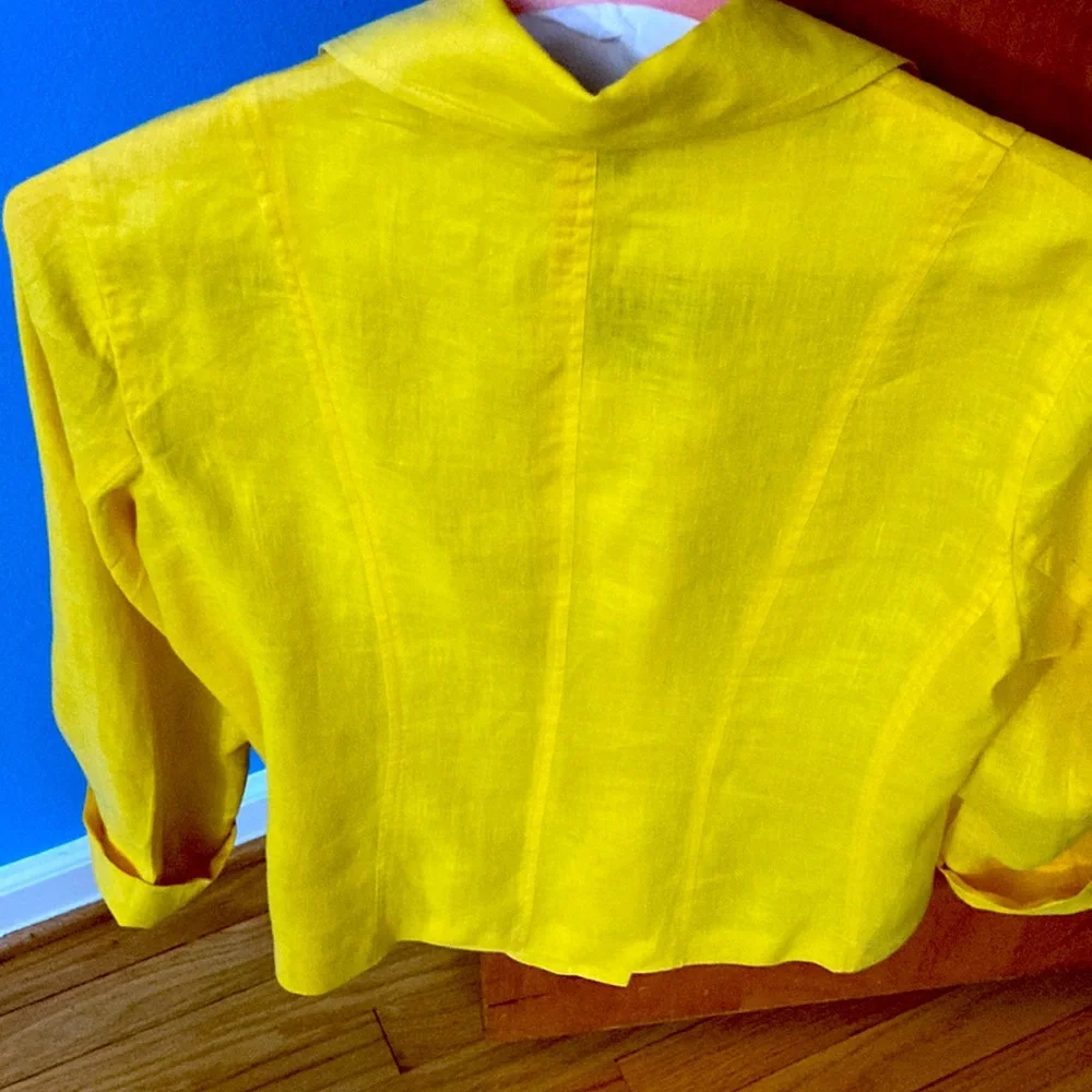 Casual Blouse - Picture 2 of 2